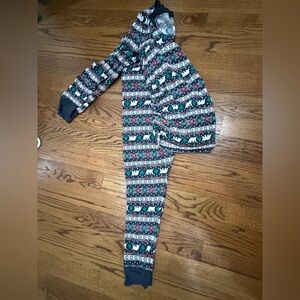 Old Navy Women’s Polar Bear Print Pajama Set - Green/Navy/Red